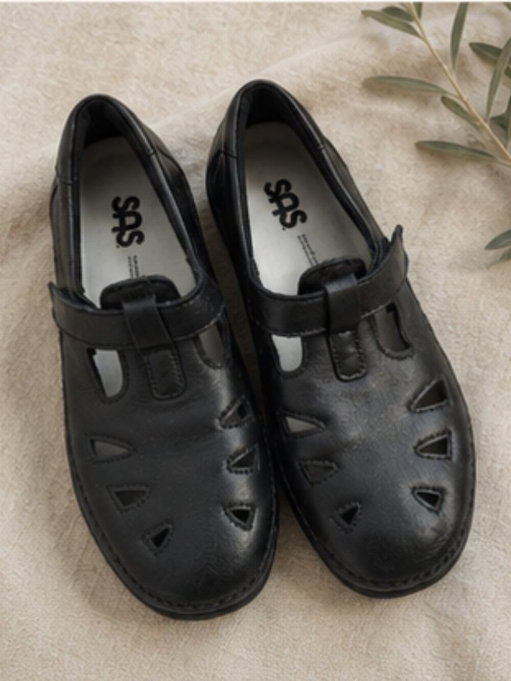 SAS Tripad Comfort Mary Jane Shoes NWOT Black Leather Walking Comfort Flats 8.5W